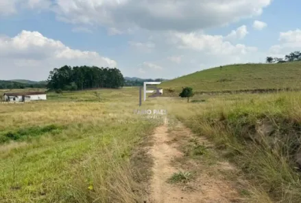 Fazenda / Sítio / Chácara com 2 Quartos à venda, 820000m² no , Tanguá