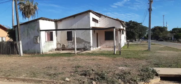 Casa com 2 Quartos à venda, 135m² no , Porto Murtinho