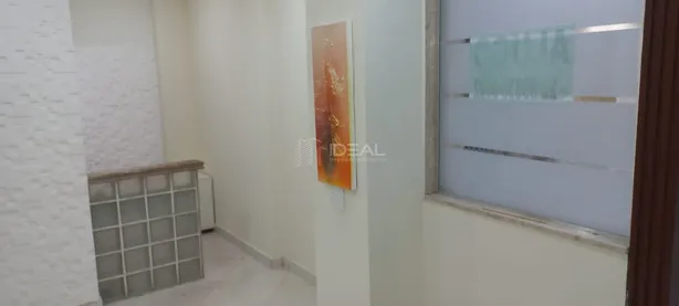 Loja / Salão / Ponto Comercial à venda, 32m² no Centro, Campos dos Goytacazes