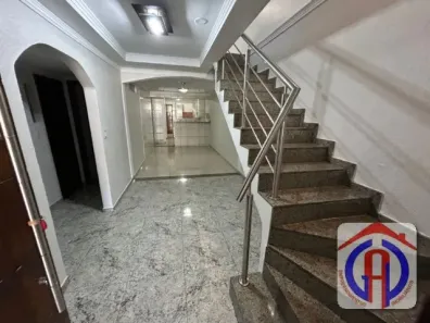 Sobrado com 4 Quartos à venda, 300m² no Núcleo Bandeirante, Brasília