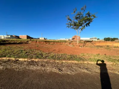 Terreno / Lote / Condomínio à venda, 240m² no Residencial Maria Monteiro, Trindade