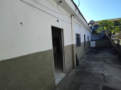 Casa com 1 Quarto para alugar, 50m² no Jardim Meriti, São João de Meriti