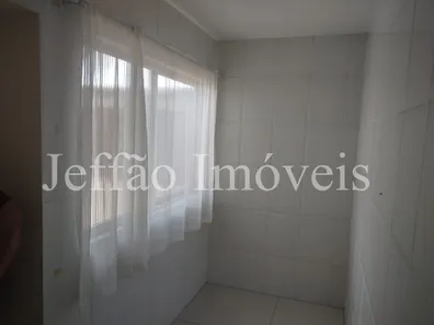 Sobrado com 4 Quartos à venda, 214m² no Barreira Cravo, Volta Redonda