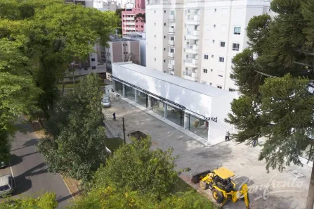 Conjunto Comercial / Sala para alugar, 33m² no Vila Izabel, Curitiba