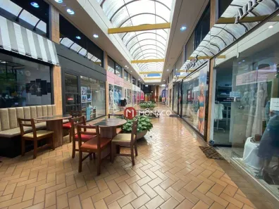 Prédio Inteiro à venda, 1772m² no Centro, Londrina
