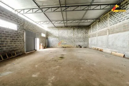 Galpão / Depósito / Armazém à venda, 400m² no Santos Dumont, Divinópolis