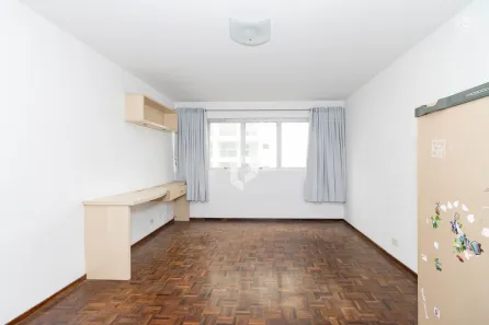 Apartamento com 2 Quartos à venda, 65m² no Centro, Curitiba
