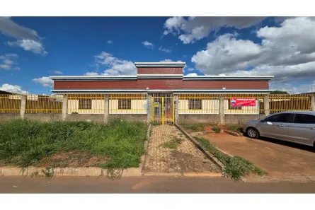 Galpão / Depósito / Armazém à venda, 130m² no Zona Industrial, Brasília