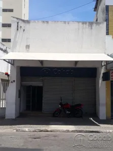Galpão / Depósito / Armazém à venda, 210m² no Centro, Aracaju
