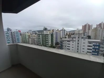Apartamento com 3 Quartos à venda, 95m² no Comerciário, Criciúma