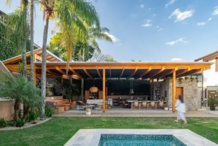 Fazenda / Sítio / Chácara com 3 Quartos à venda, 600m² no , Igaratá