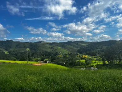 Terreno / Lote / Condomínio à venda, 600m² no , Igaratá