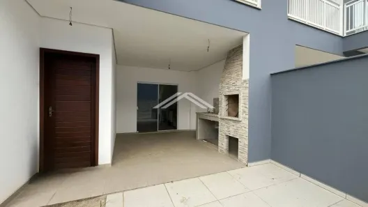 Sobrado com 3 Quartos à venda, 118m² no Barra do Saí, Itapoá