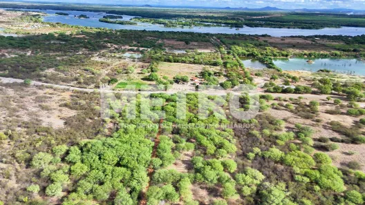 Fazenda / Sítio / Chácara à venda, 181000m² no Pedrinhas, Petrolina