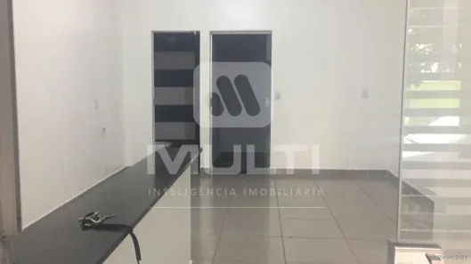 Loja / Salão / Ponto Comercial com 2 Quartos à venda, 150m² no Jardim Patrícia, Uberlândia