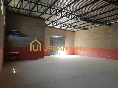 Galpão / Depósito / Armazém para venda ou aluguel, 230m² no Parque Roosevelt, Bauru