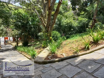 Fazenda / Sítio / Chácara com 4 Quartos à venda, 435m² no Goiabal, Paty do Alferes