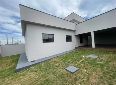 Casa com 3 Quartos à venda, 166m² no , Nerópolis