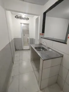 Casa com 1 Quarto para alugar, 50m² no BNH, Mesquita