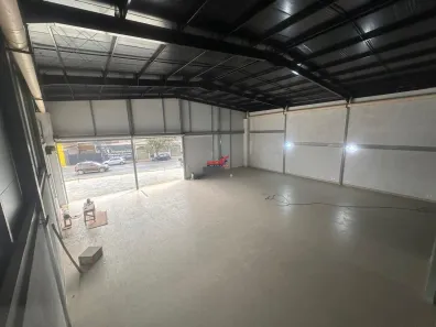 Loja / Salão / Ponto Comercial à venda, 640m² no Santo Antônio, Viçosa