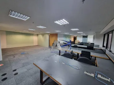 Conjunto Comercial / Sala para alugar, 150m² no Vila Nova Conceição, São Paulo