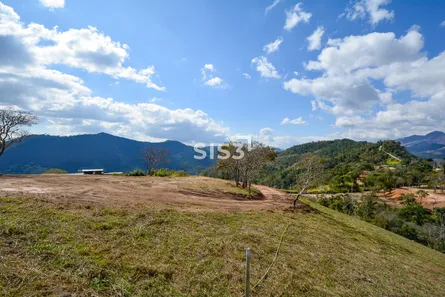 Terreno / Lote / Condomínio à venda, 28713m² no Araras, Petrópolis