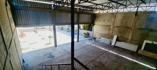 Galpão / Depósito / Armazém para alugar, 14m² no Atlântica, Rio das Ostras