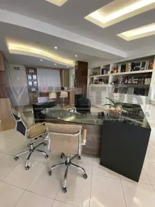 Prédio Inteiro para alugar, 680m² no São Pedro, São José dos Pinhais