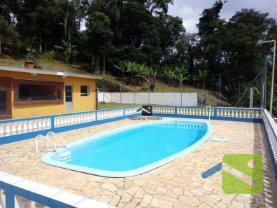 Fazenda / Sítio / Chácara com 5 Quartos à venda, 600m² no Mairinque, Mairinque