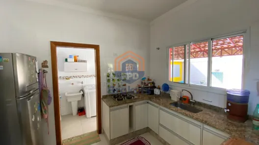 Sobrado com 4 Quartos à venda, 360m² no Esplanada do Carmo, Jarinu
