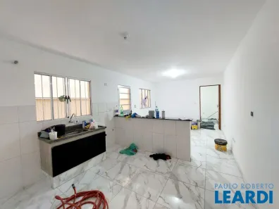 Casa de Vila com 2 Quartos para alugar, 80m² no Jardim Rincão, Arujá