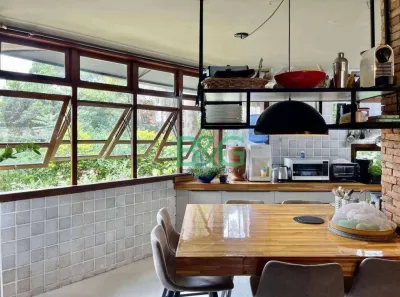 Casa com 6 Quartos para venda ou aluguel, 624m² no Nova Fazendinha, Carapicuíba