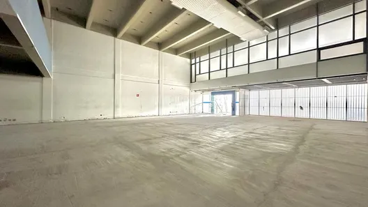 Loja / Salão / Ponto Comercial para alugar, 680m² no Centro, Araucária