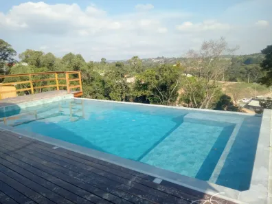 Fazenda / Sítio / Chácara com 3 Quartos à venda, 1000m² no , Mairinque