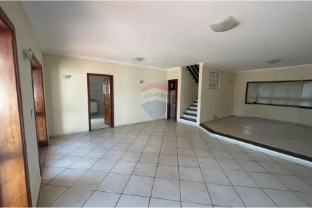 Casa de Condomínio com 3 Quartos para alugar, 201m² no Villaggio Capríccio, Louveira