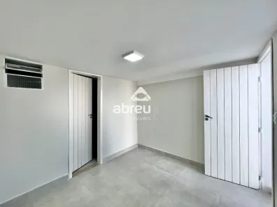 Kitnet com 2 Quartos para alugar, 74m² no Barro Vermelho, Natal