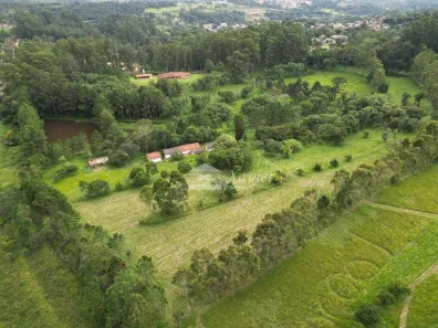 Fazenda / Sítio / Chácara com 4 Quartos à venda, 600m² no Sebandilha, Mairinque