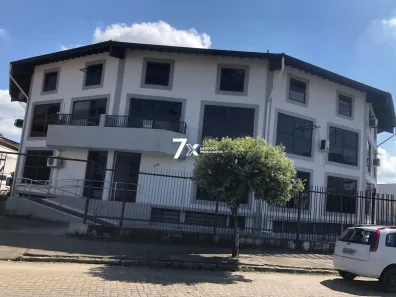 Loja / Salão / Ponto Comercial à venda, 50m² no Vila Julieta, Resende