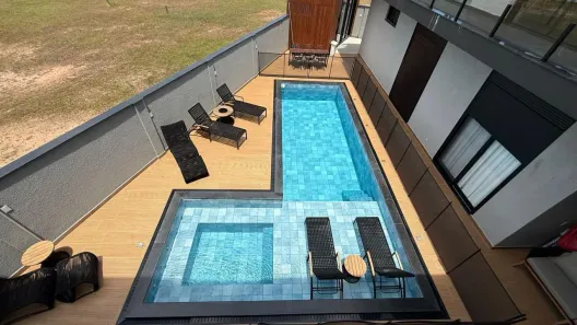 Casa de Condomínio com 6 Quartos para alugar, 685m² no Santa Regina, Camboriú