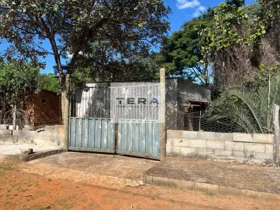 Casa com 4 Quartos à venda, 80m² no Jardim Barcelona, Bela Vista de Goiás