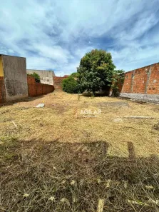 Terreno / Lote / Condomínio à venda, 302m² no Leonor, Londrina