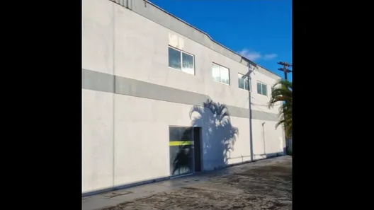 Galpão / Depósito / Armazém à venda, 3328m² no , Simões Filho