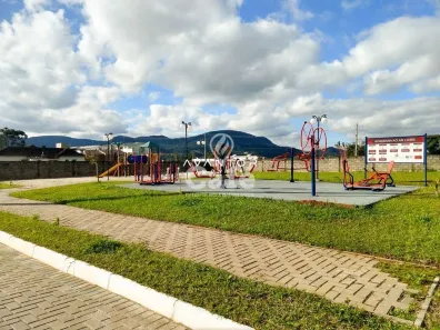 Terreno / Lote / Condomínio à venda, 597m² no São José, Santa Maria