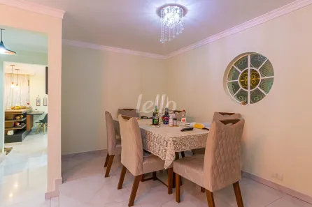 Casa com 3 Quartos à venda, 315m² no Vila Galvão, Guarulhos