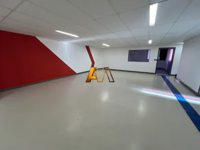 Prédio Inteiro à venda, 17767m² no Imbuí, Salvador