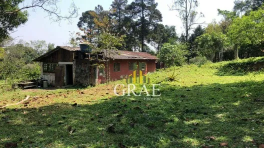 Fazenda / Sítio / Chácara com 3 Quartos à venda, 2400m² no Curucutu, São Bernardo do Campo