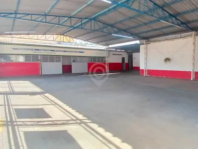 Loja / Salão / Ponto Comercial para alugar, 438m² no Centro, Itatiba