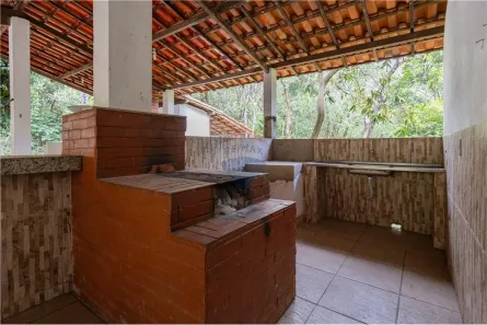 Fazenda / Sítio / Chácara com 6 Quartos à venda, 600m² no Condomínio Rural Canto da Serra, Santa Luzia