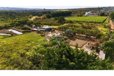 Fazenda / Sítio / Chácara com 4 Quartos à venda, 23000m² no Brazlândia, Brasília