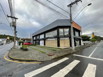 Conjunto Comercial / Sala para alugar, 68m² no São Luís, Jaraguá do Sul